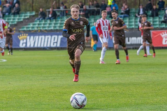 勇士之所以 勇士之所以